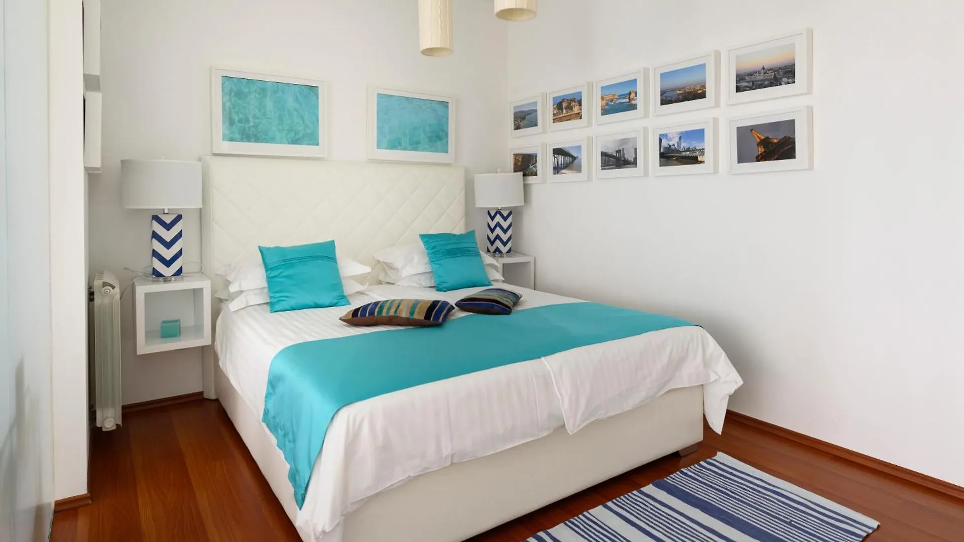 Gallery Luxury Suites & Rooms-Only Adults Apartment Split