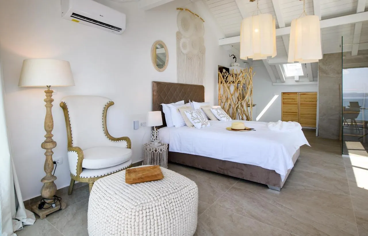 Gallery Luxury Suites & Rooms-Only Adults 0*, Split