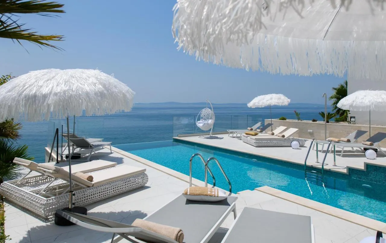 Gallery Luxury Suites & Rooms-Only Adults Split 0*,  Chorvatsko