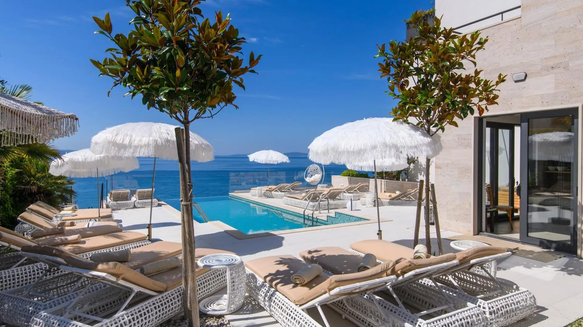 Apartament Gallery Luxury Suites & Rooms-Only Adults Split